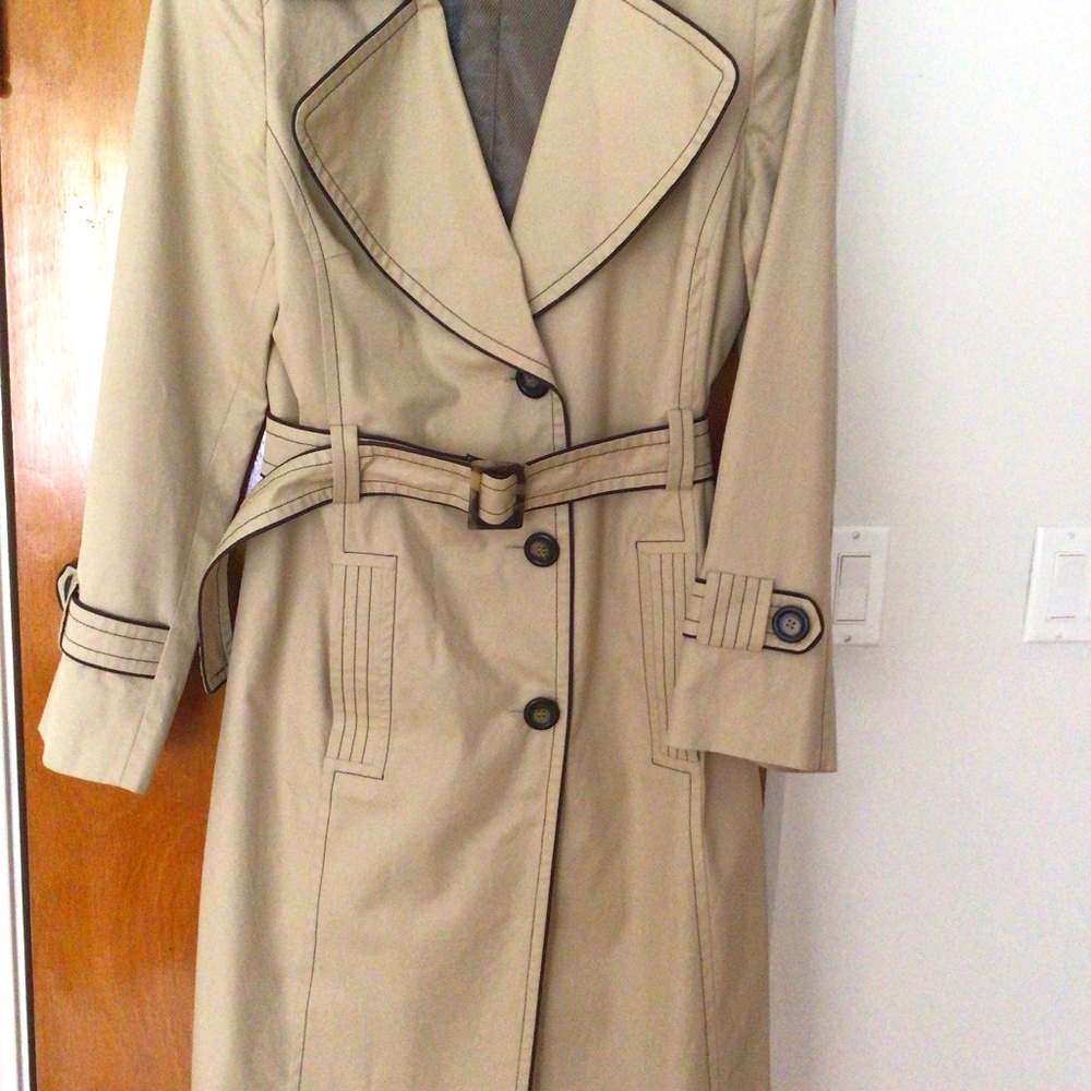 Trench coat